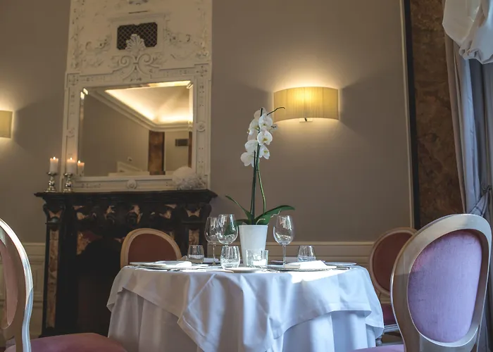 ホテル Camin ルイーノ